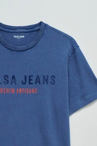 T-SHIRT WITH BRANDING