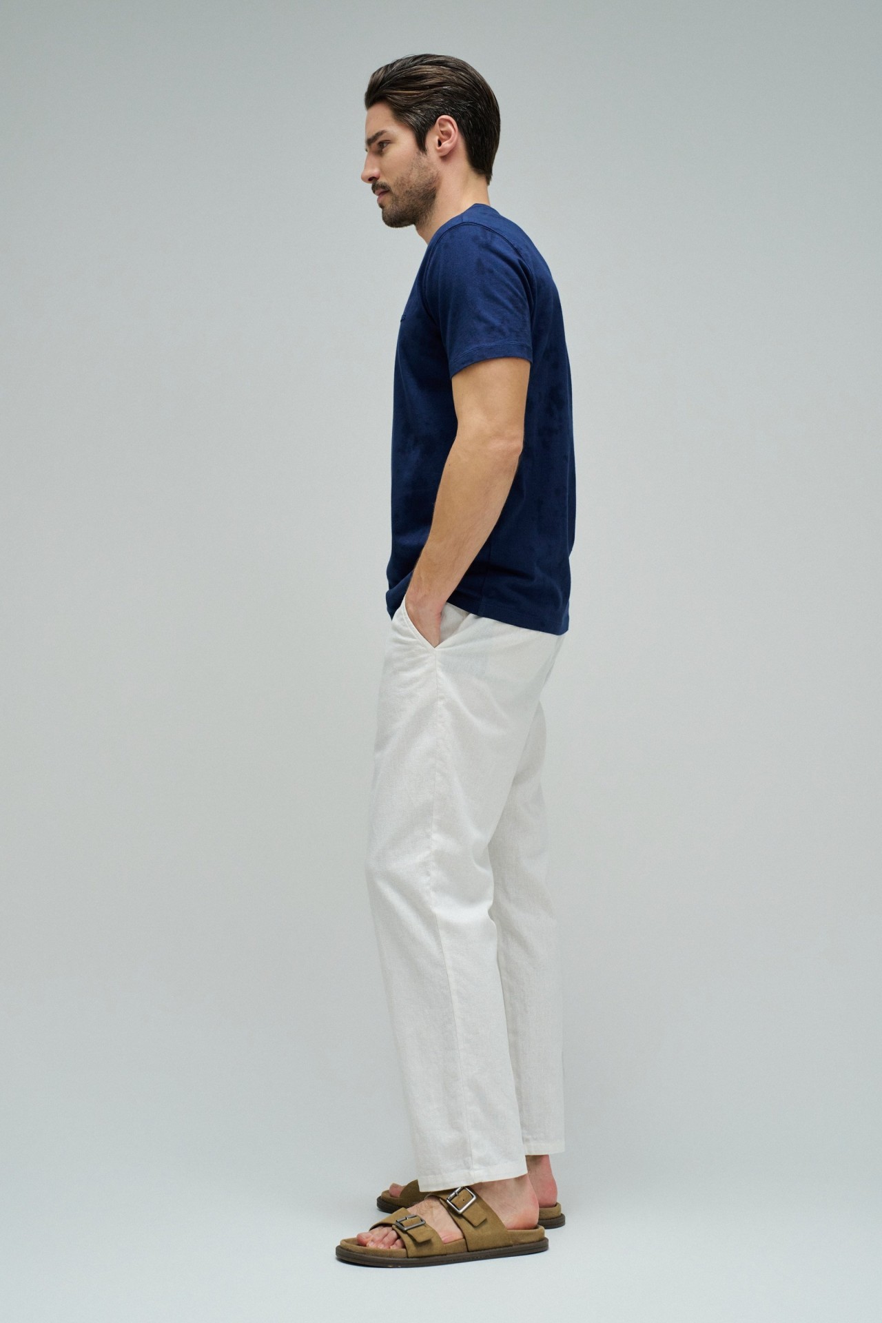 T-SHIRT COM BRANDING