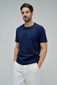 T-SHIRT COM BRANDING