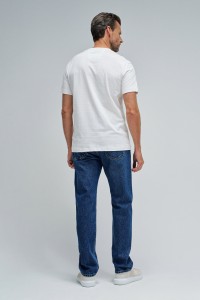 T-SHIRT WITH BRANDING