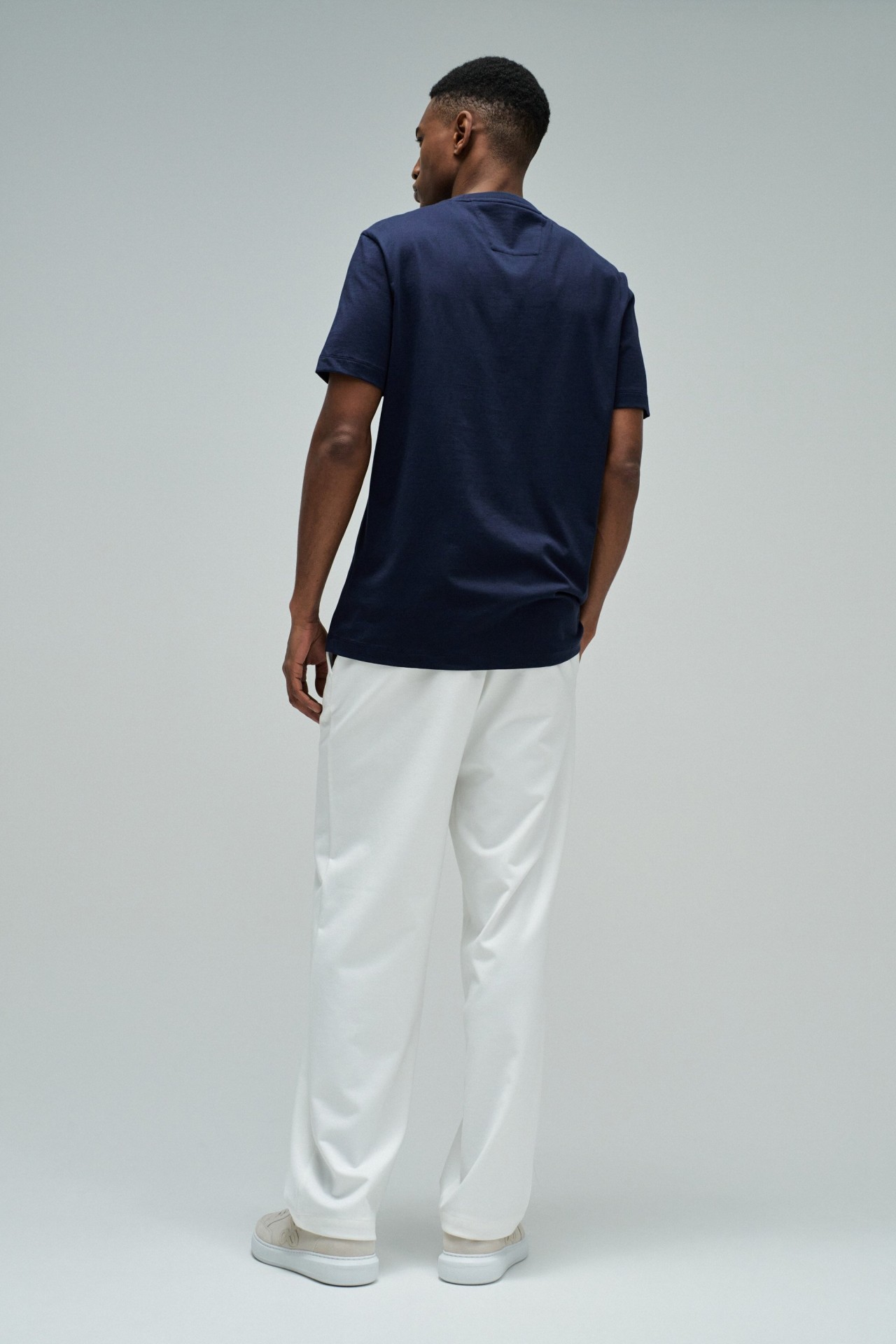 T-SHIRT WITH BRANDING