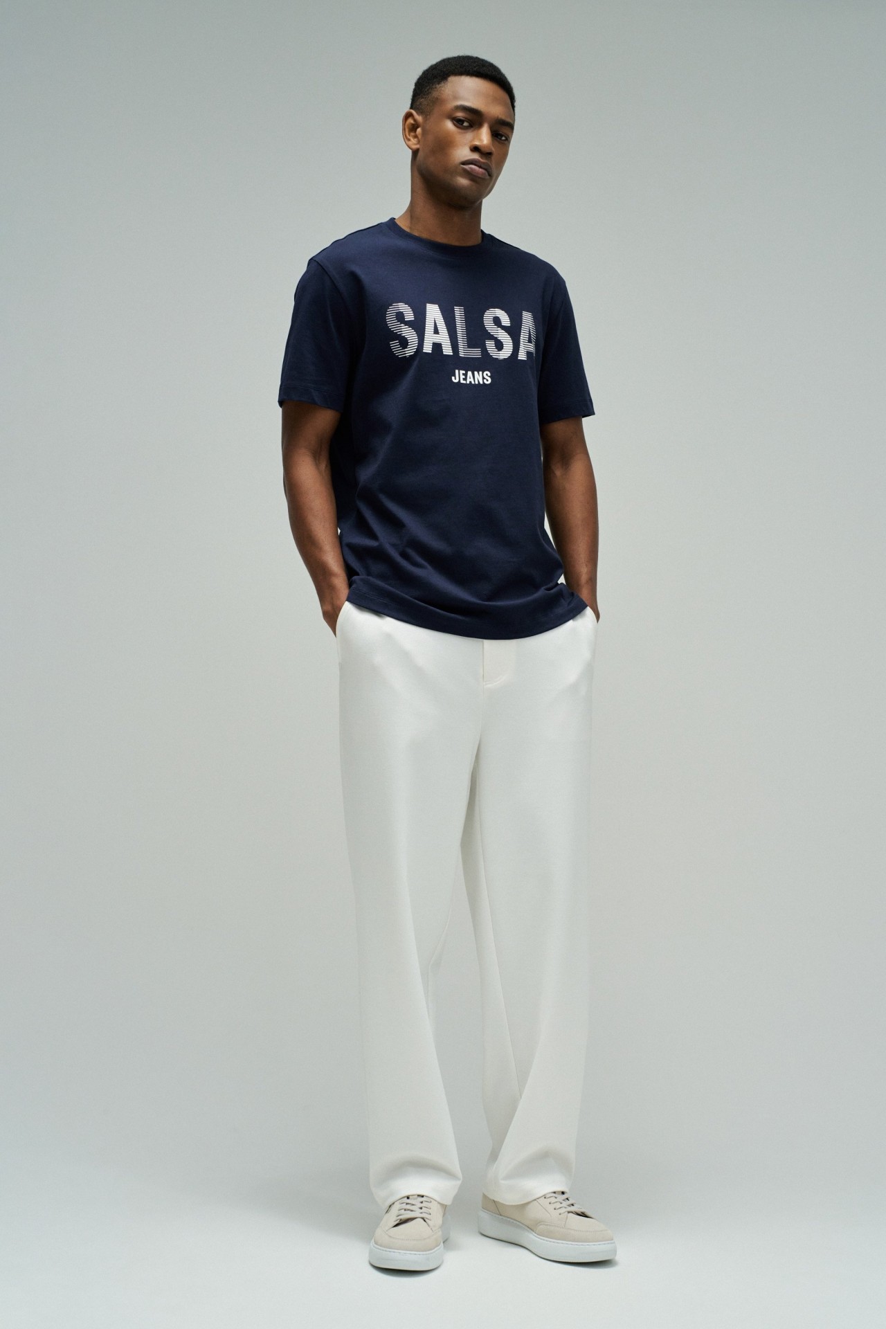 T-SHIRT WITH BRANDING