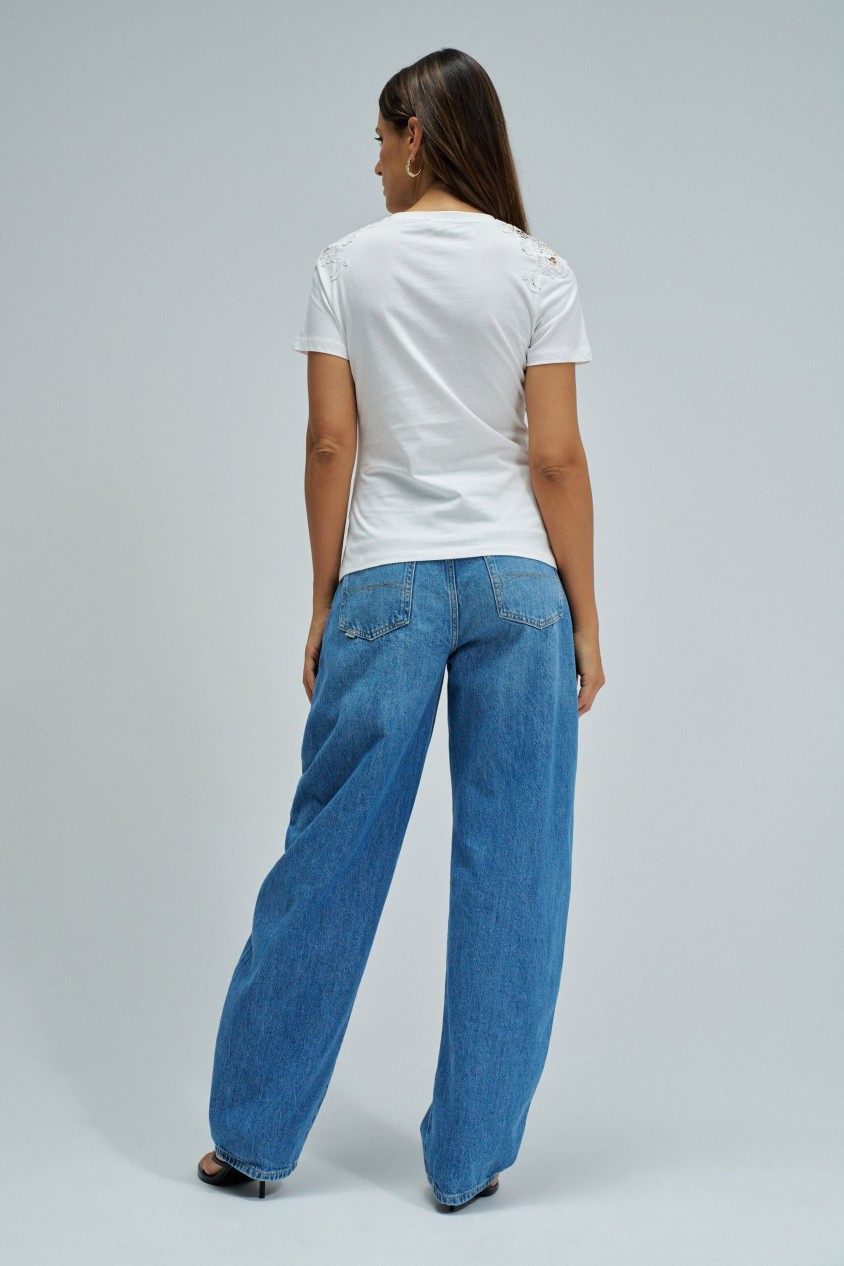 T-SHIRT WITH FLORAL APPLIQUES