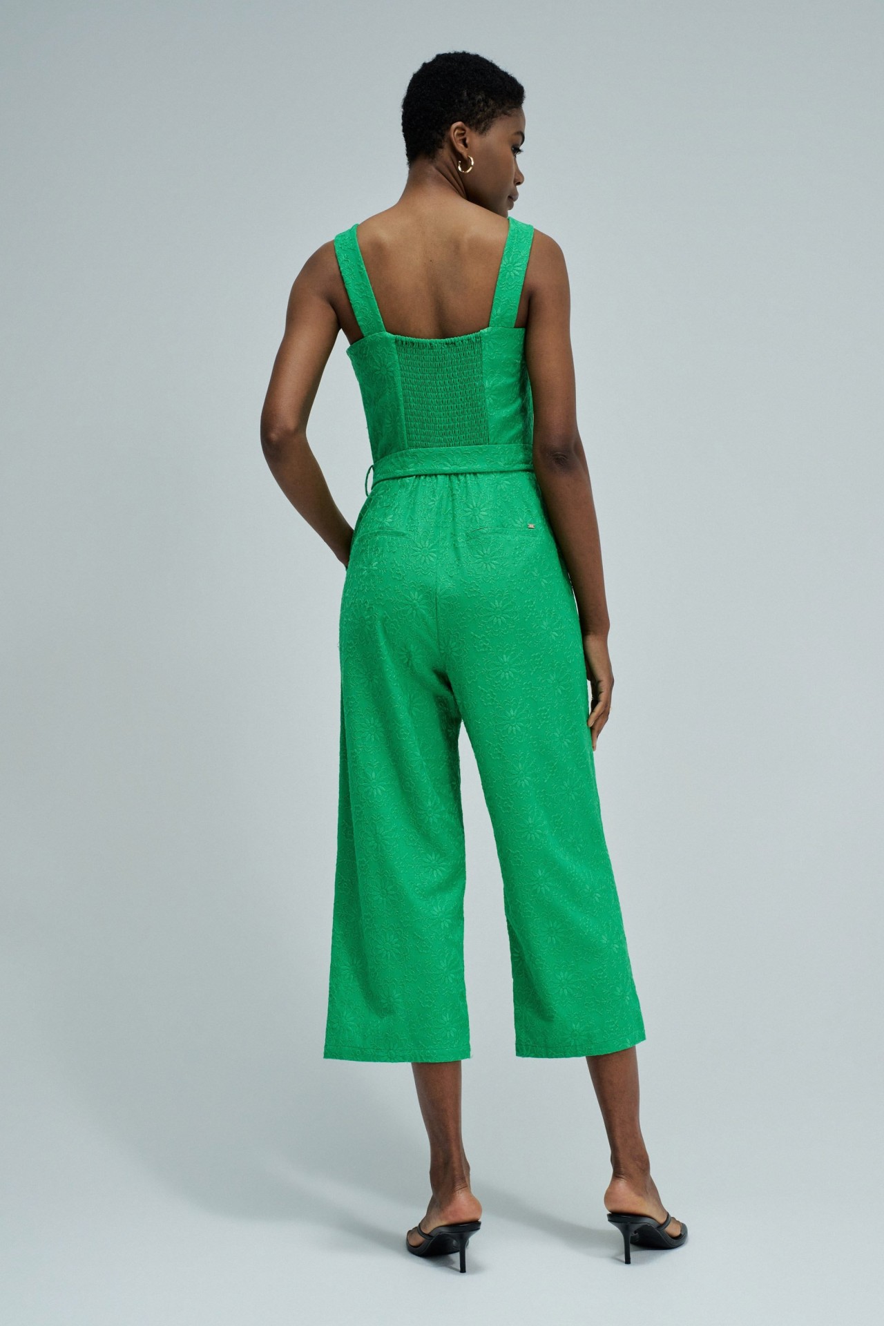 GEBORDUURD JUMPSUIT VAN LINNEN