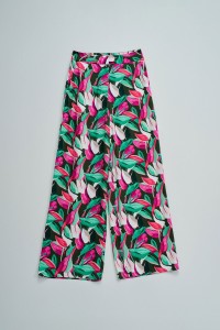 CAL�AS REGULAR FIT COM PADR�O FLORAL