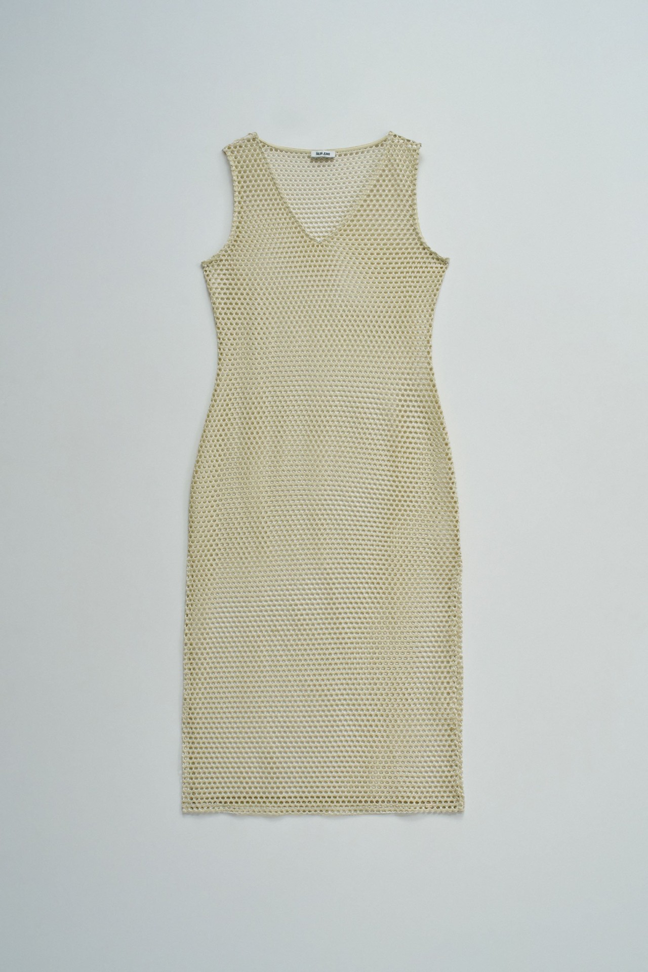 VESTIDO EM CROCHET