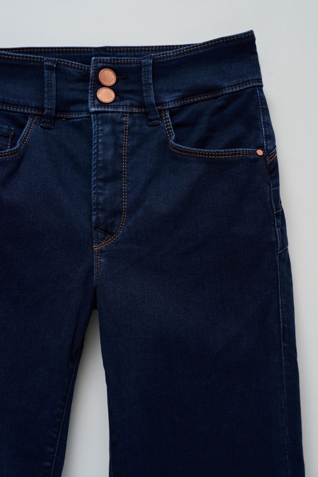 SECRET PUSH IN BOOTCUT SOFT TOUCH JEANS