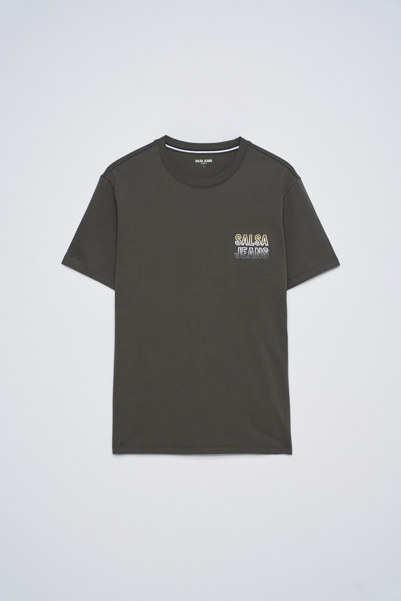 T-SHIRT COM BRANDING