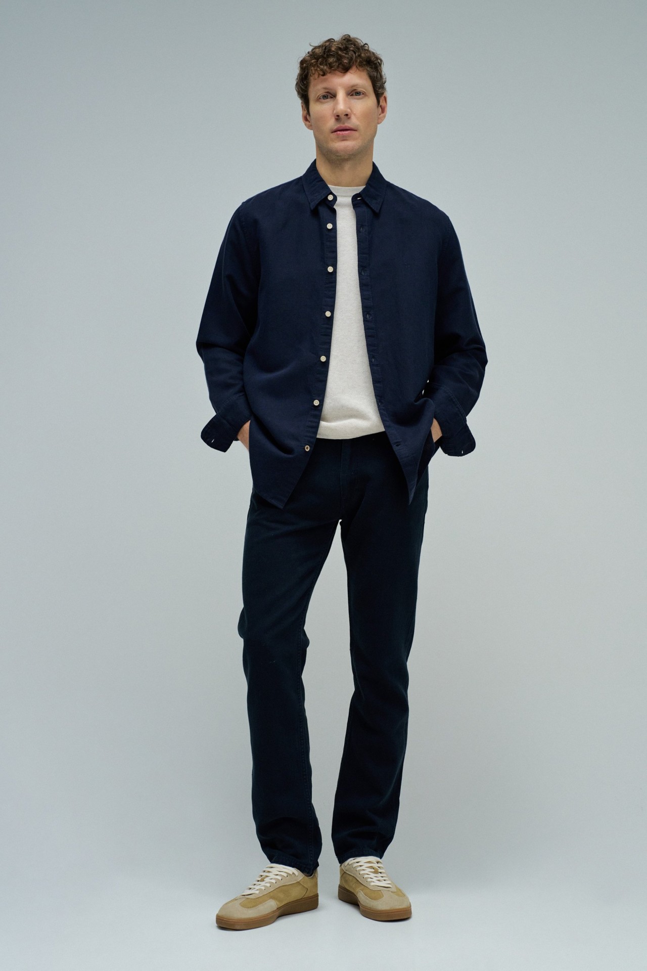CAL�AS JOGGERS COM LINHO