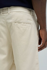 CAL��ES JOGGERS EM DENIM LEVE