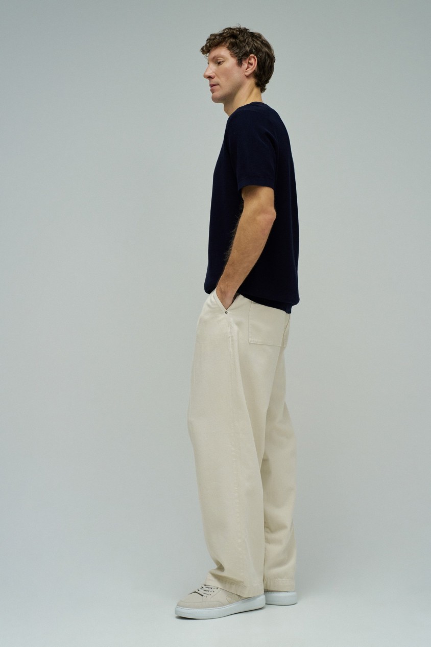 T-SHIRT EN MAILLE TRICOTÉE