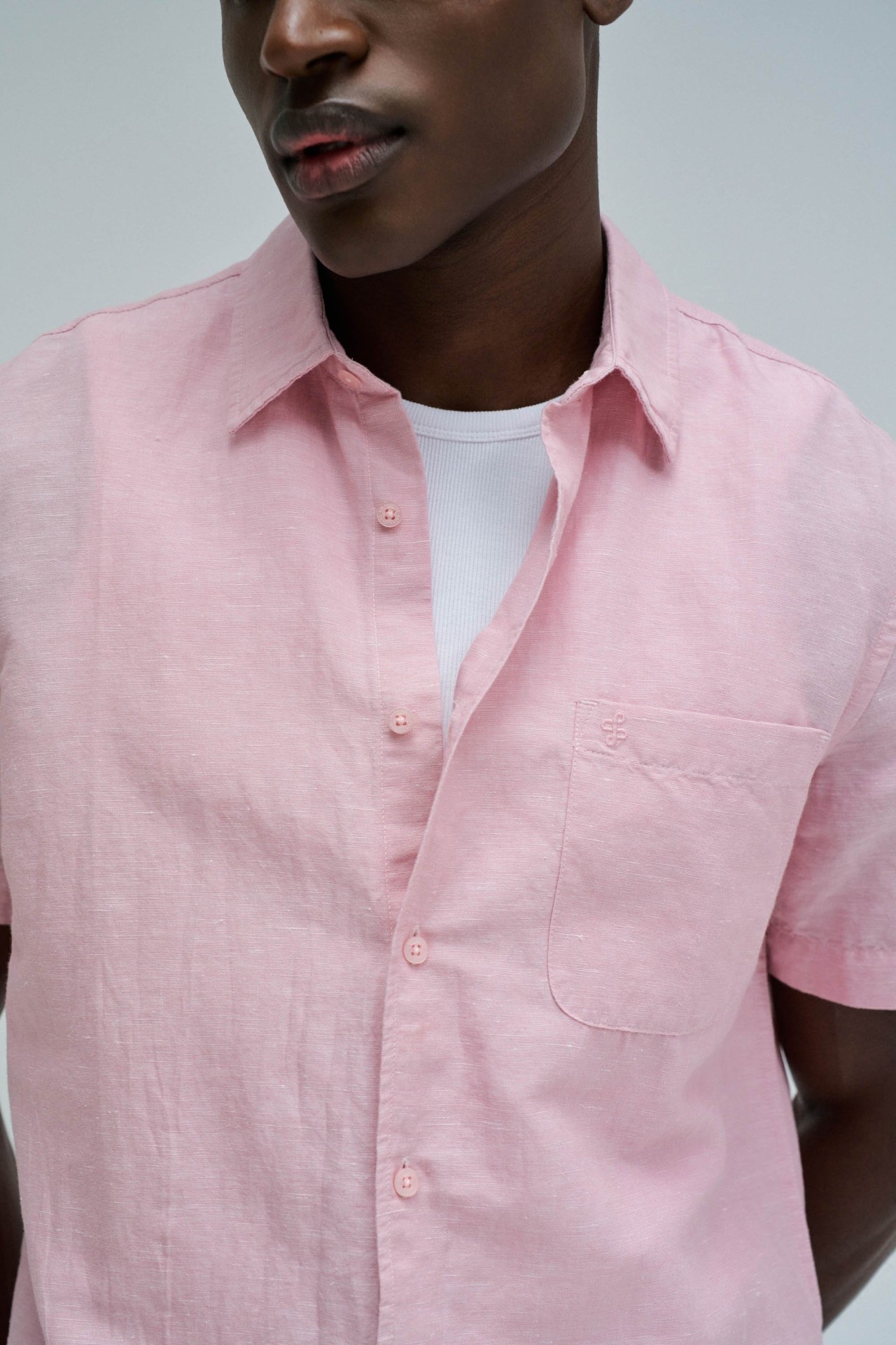 CAMISA COM LINHO