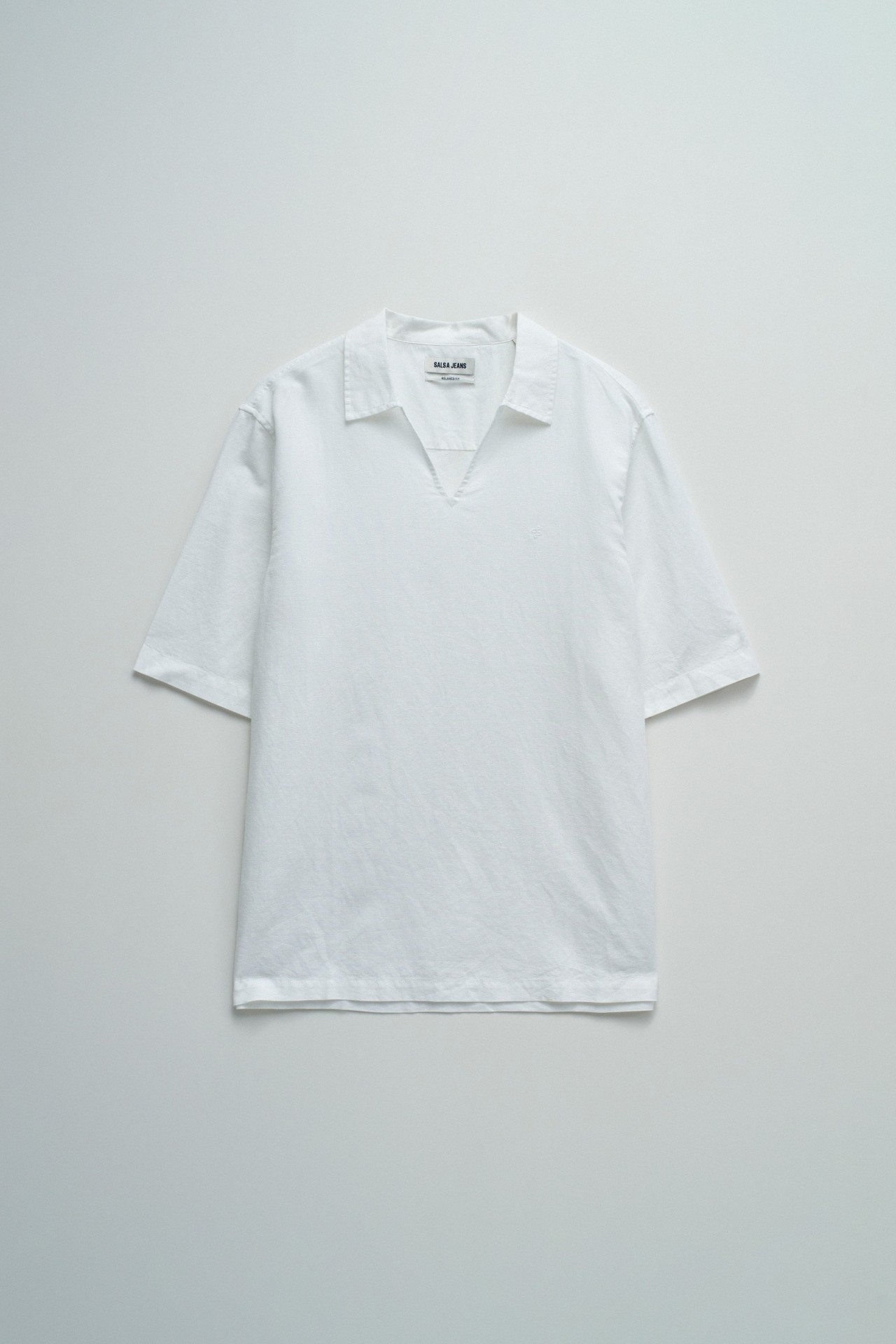 CAMISA COM LINHO