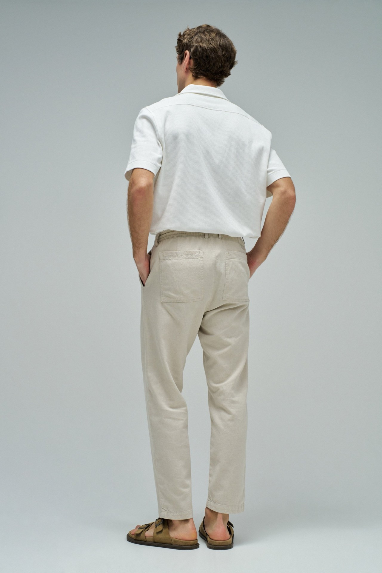 CAL�AS JOGGERS COM LINHO