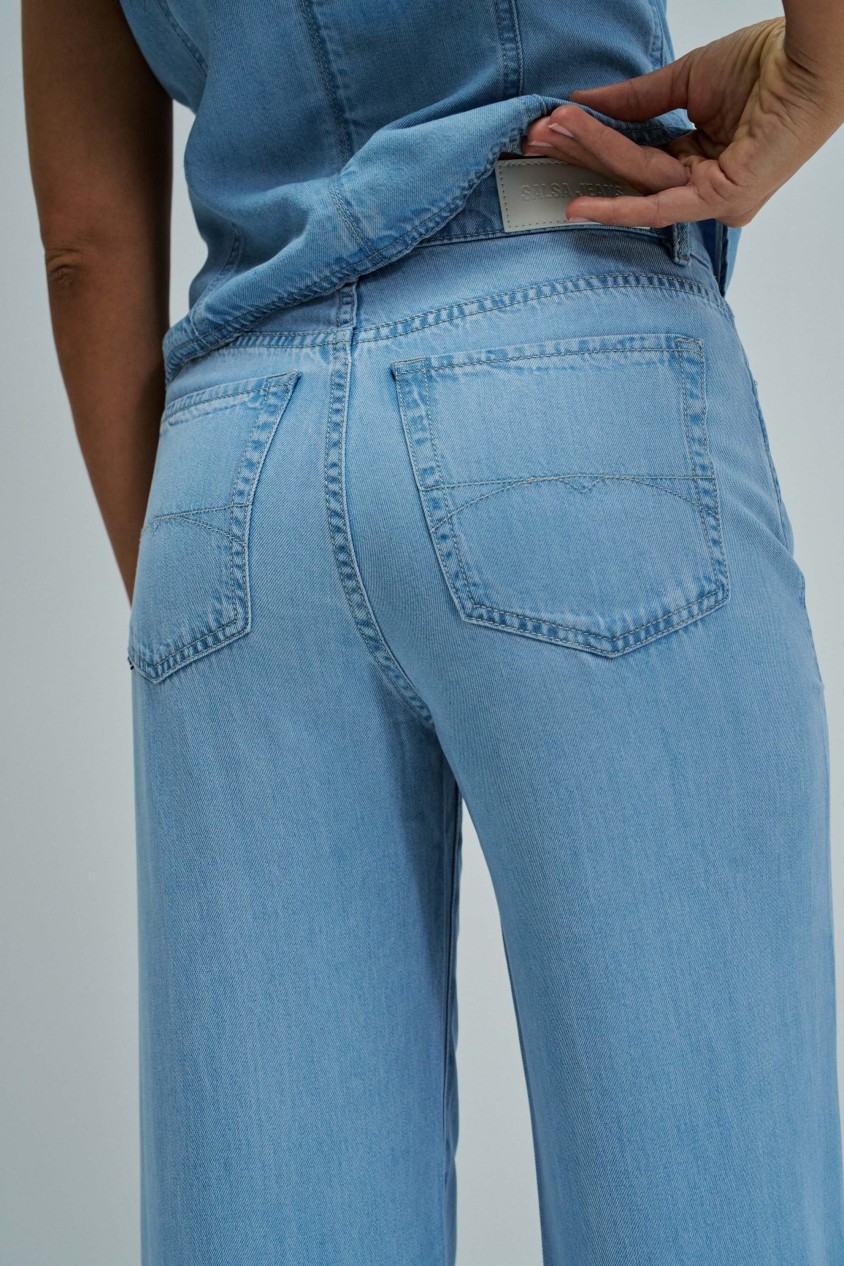 WIDE LEG IN LIGHTDENIM JEANS