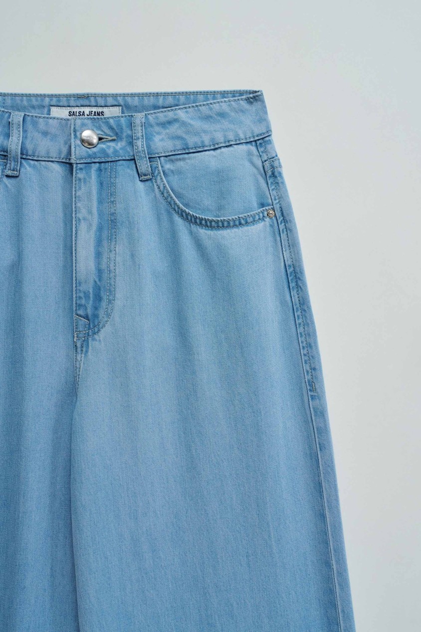 WIDE LEG IN LIGHTDENIM JEANS