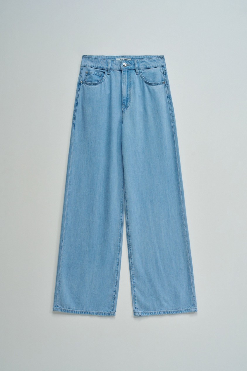 WIDE LEG IN LIGHTDENIM JEANS