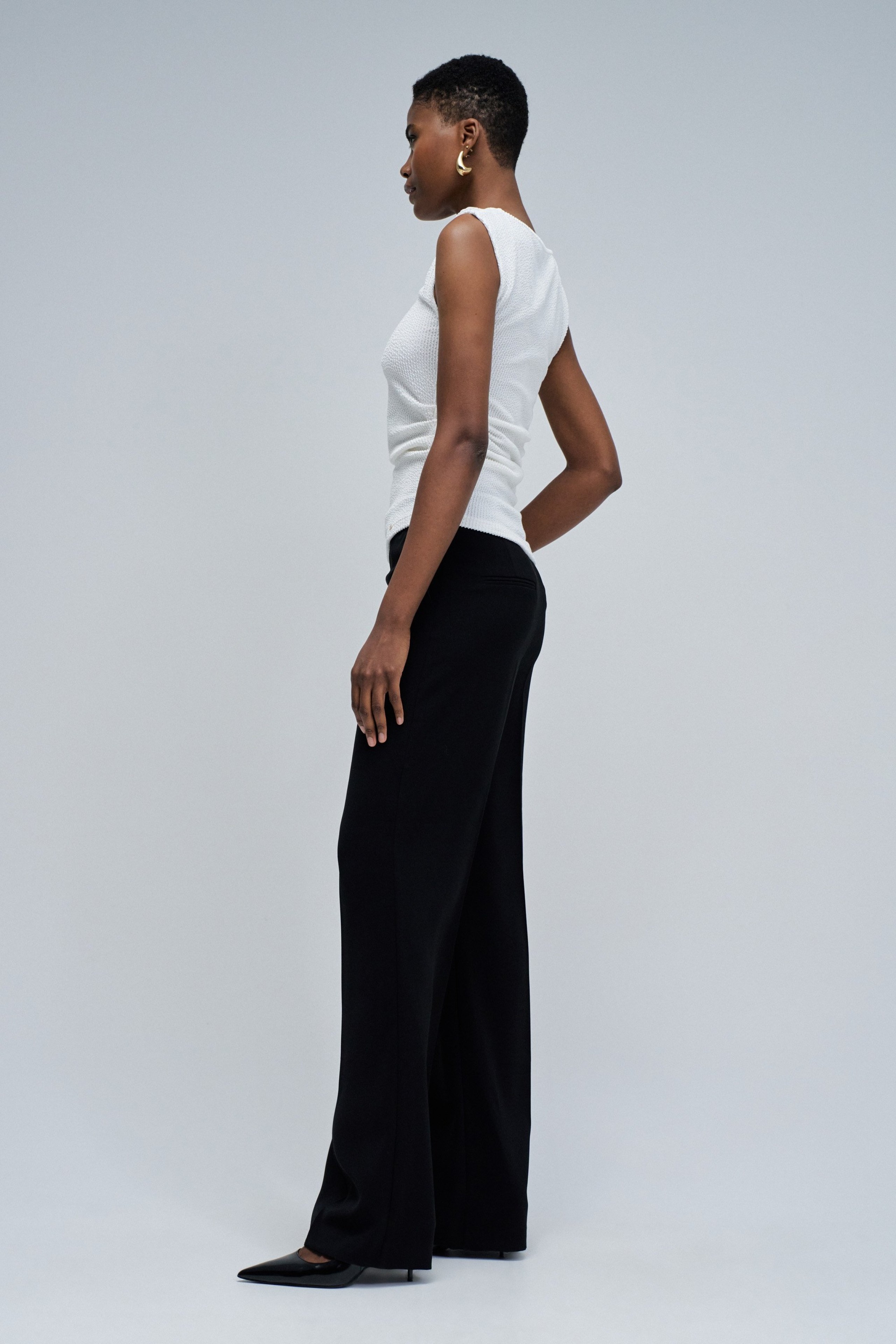 ASYMMETRISCHES TOP