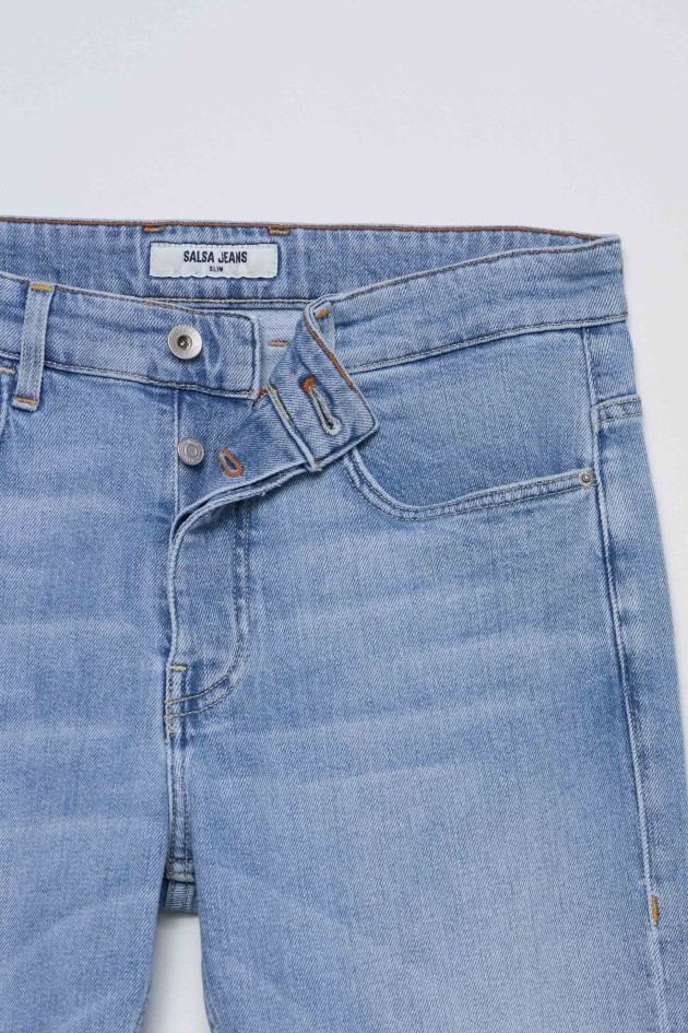 SLIM FIT JEANS