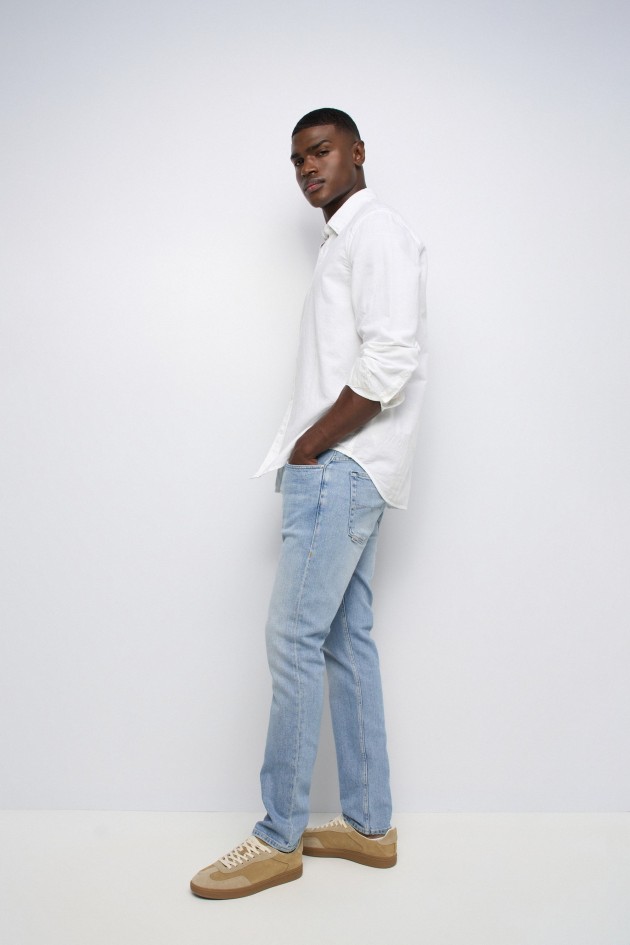 SLIM FIT JEANS