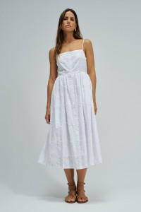 ROBE MIDI AVEC BRODERIES