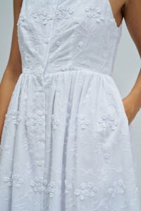ROBE MIDI AVEC BRODERIES