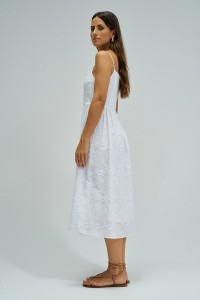 ROBE MIDI AVEC BRODERIES