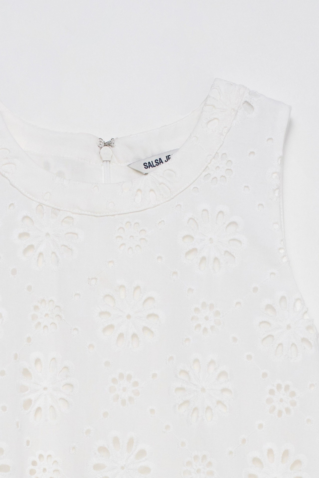 BLUSE MIT STICKEREI