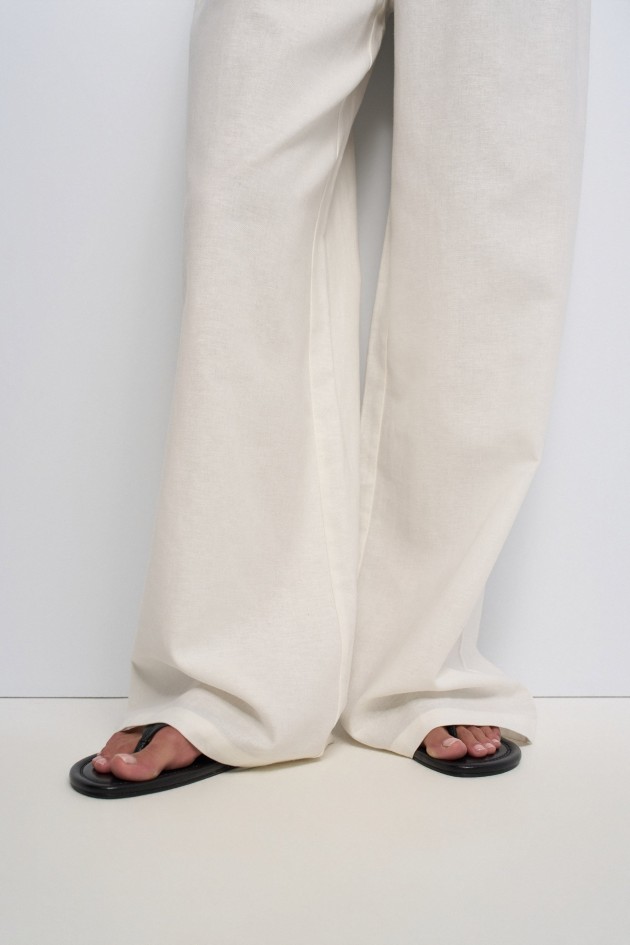 CALÇAS JOGGERS COM LINHO