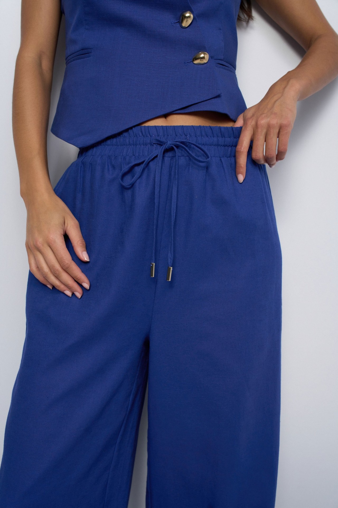 CAL�AS JOGGERS COM LINHO