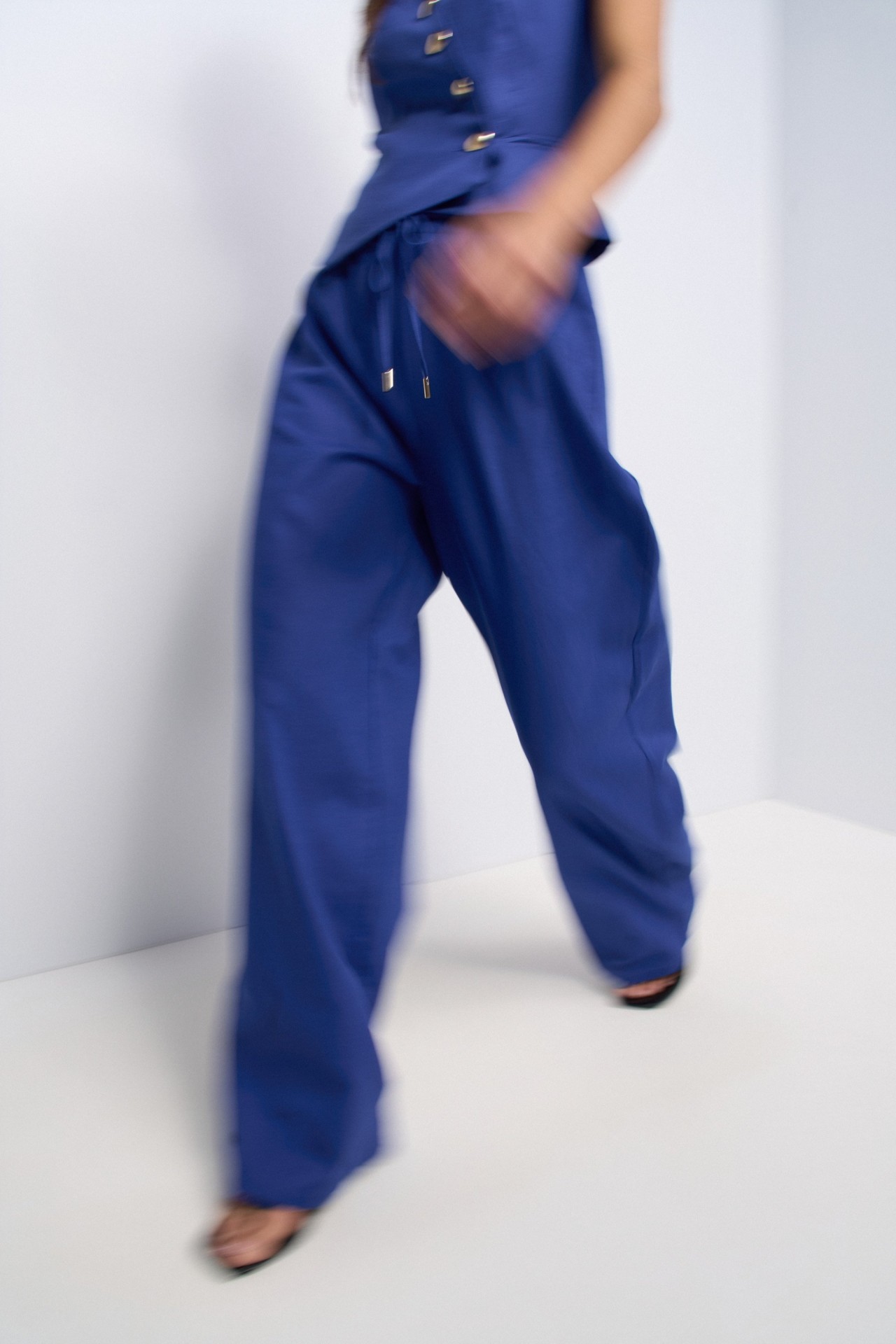 CAL�AS JOGGERS COM LINHO