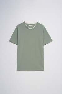 TEXTURED T-SHIRT