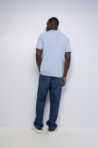 TEXTURED T-SHIRT
