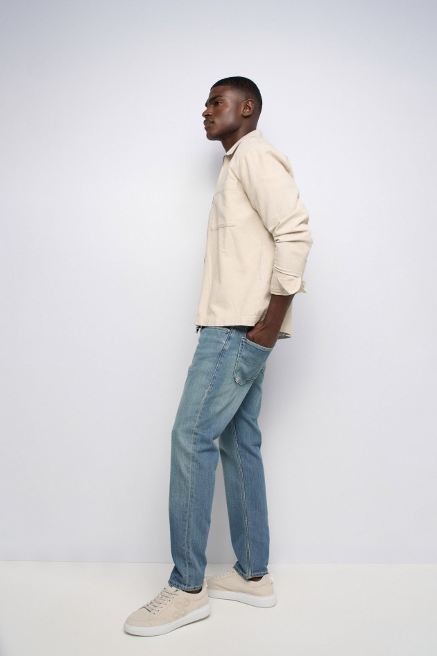REGULAR FIT JEANS