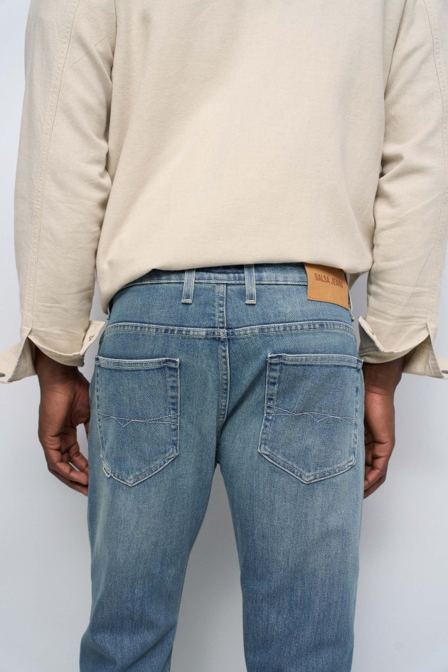 REGULAR FIT JEANS