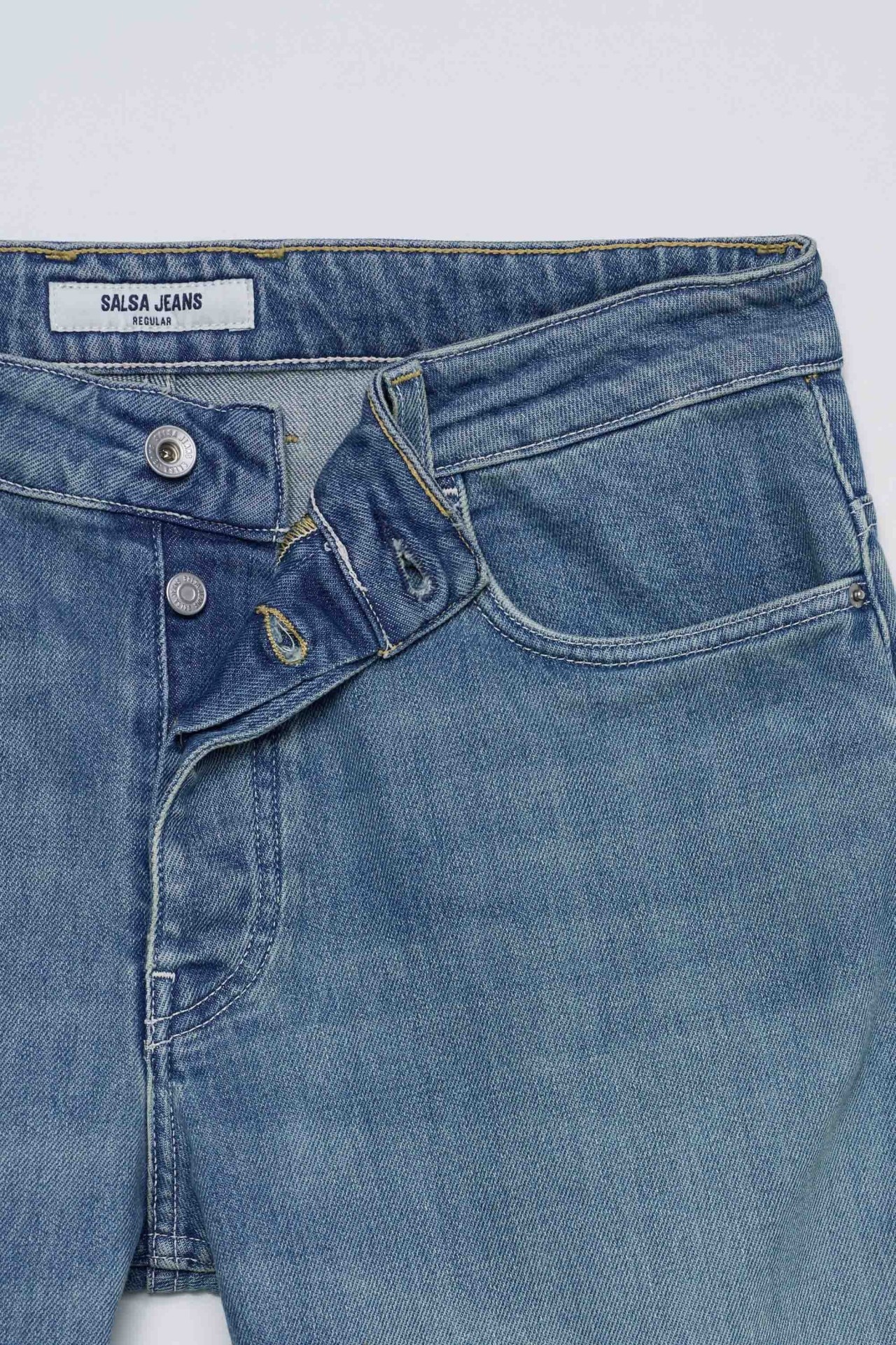 JEANS REGULAR FIT