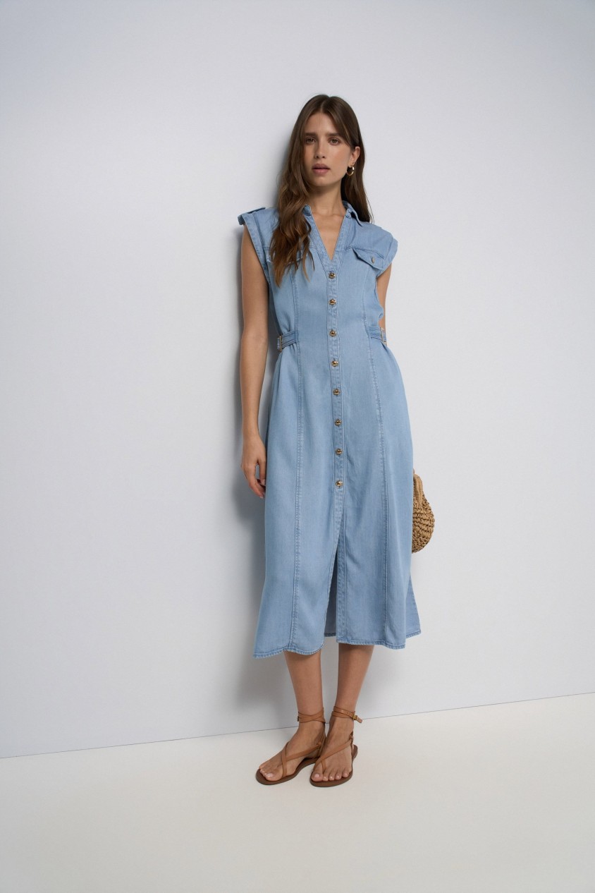 KLEID AUS LIGHTDENIM