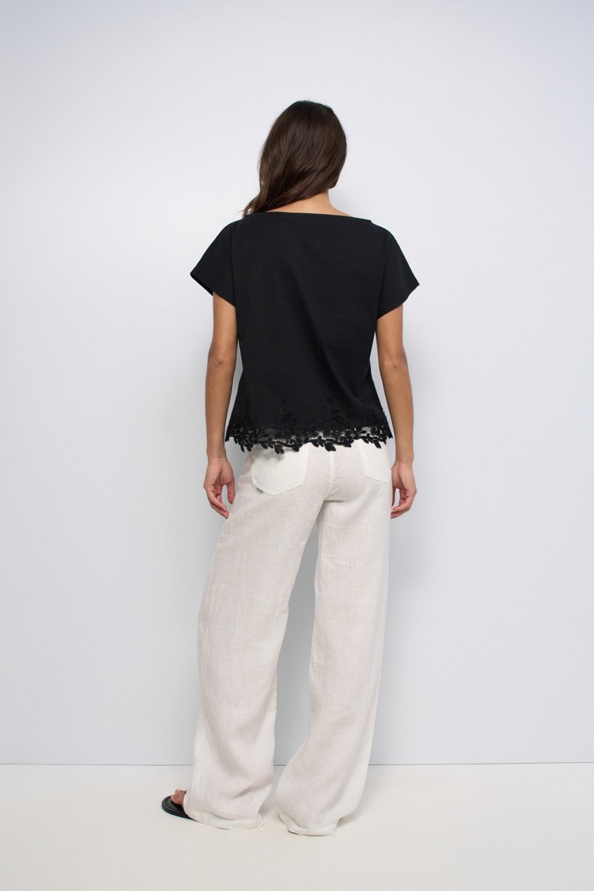 T-SHIRT WITH LACE