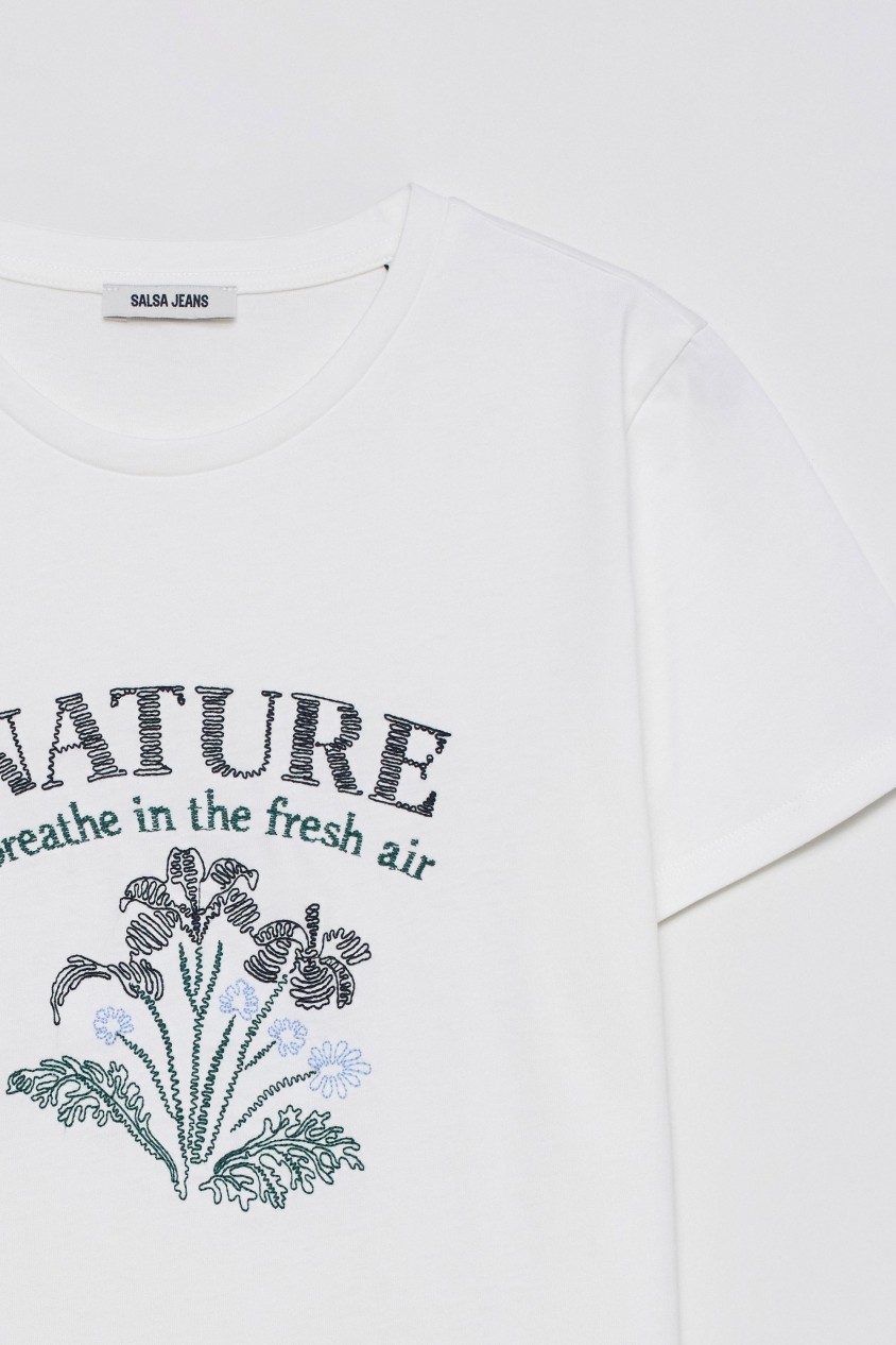 T-SHIRT WITH EMBROIDERY
