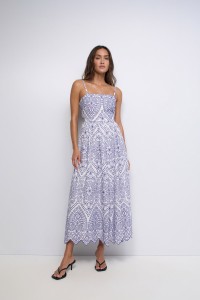 ROBE BROD�E