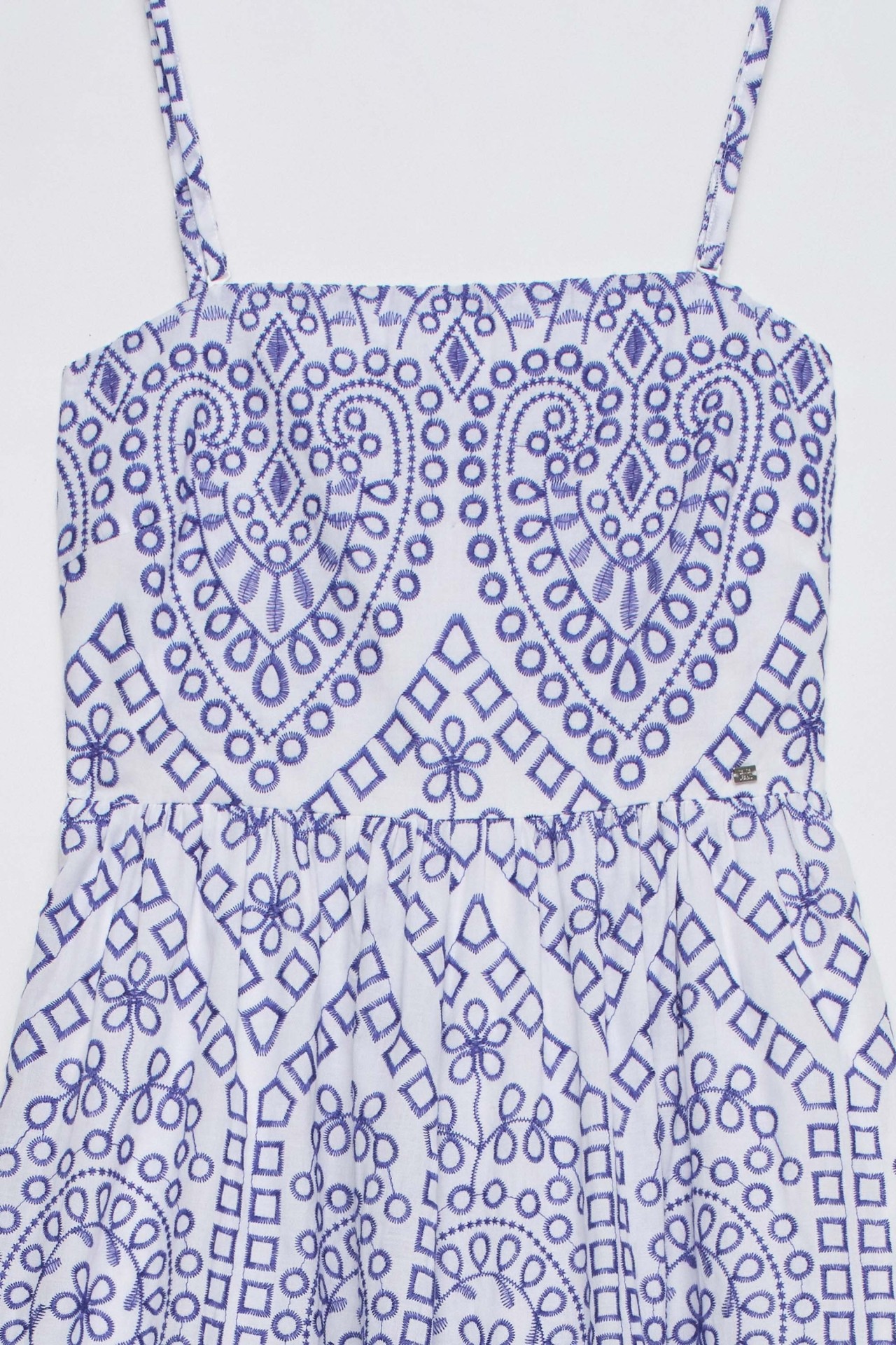 ROBE BROD�E