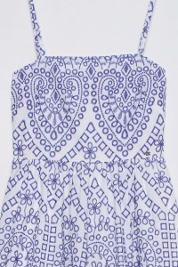 ROBE BROD�E