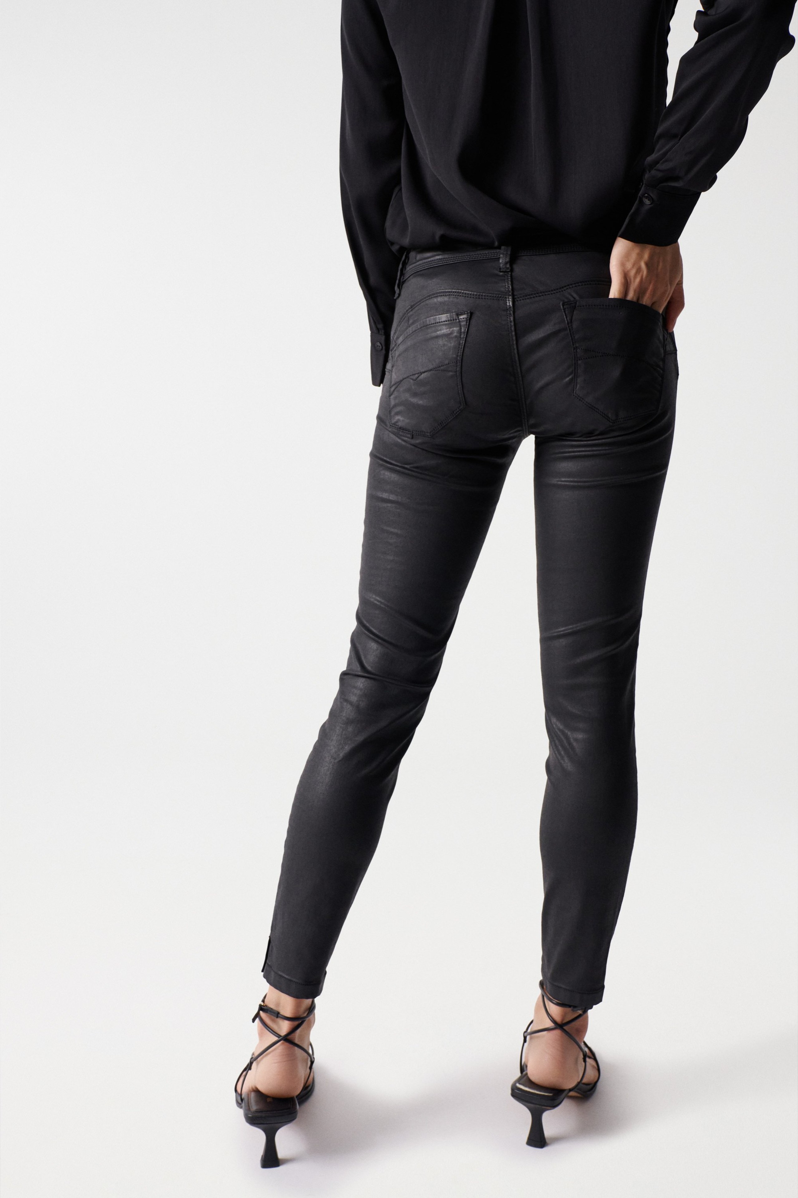 JEANS WONDER PUSH UP CROPPED SKINNY