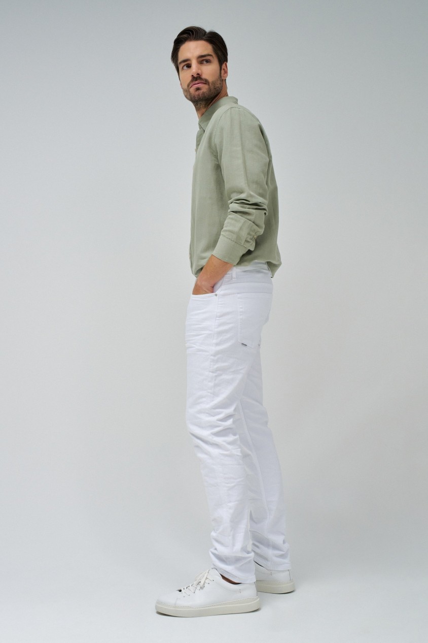 SLIM FIT JEANS