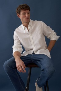 CAMISA COM MISTURA DE LINHO