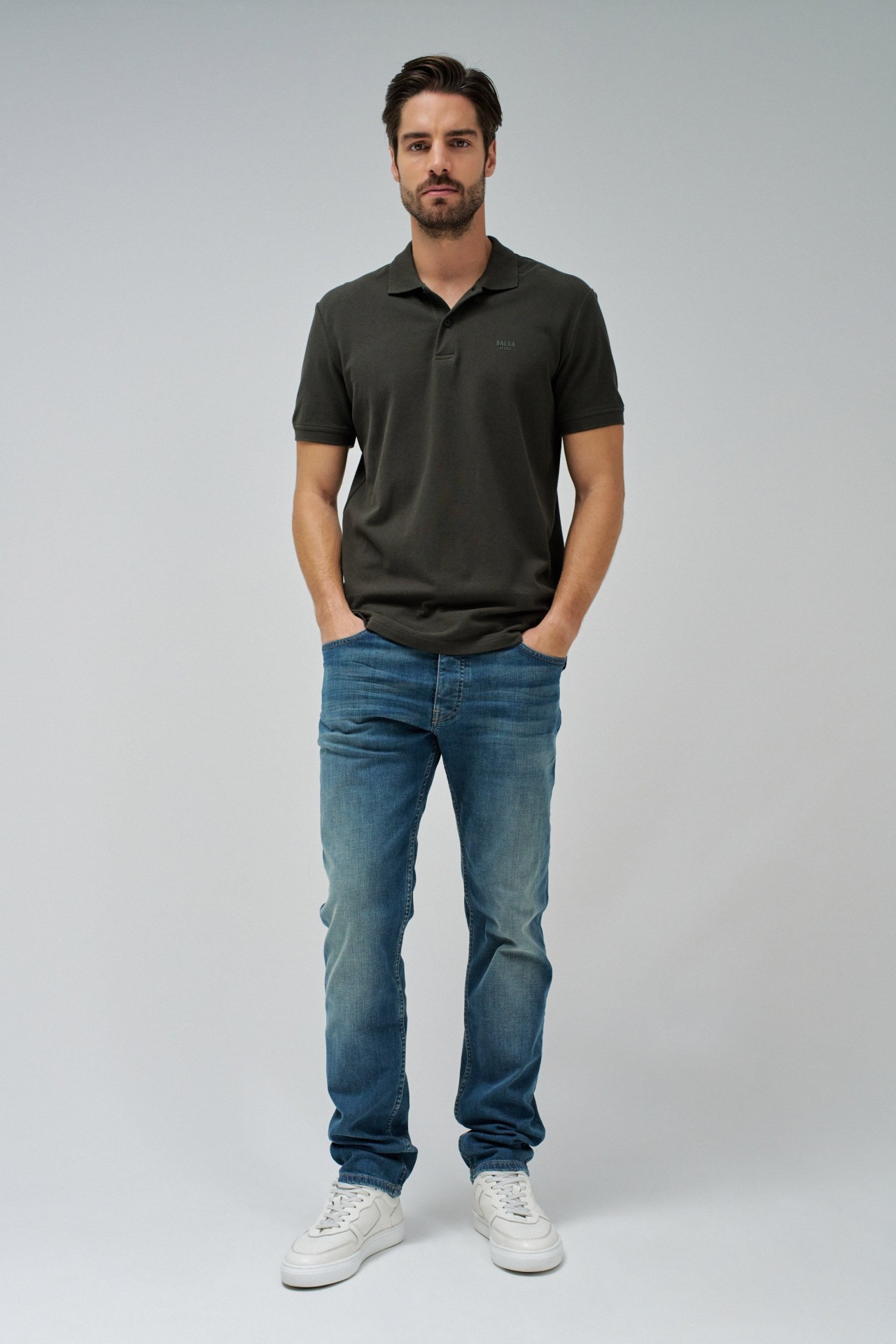 REGULAR FIT JEANS