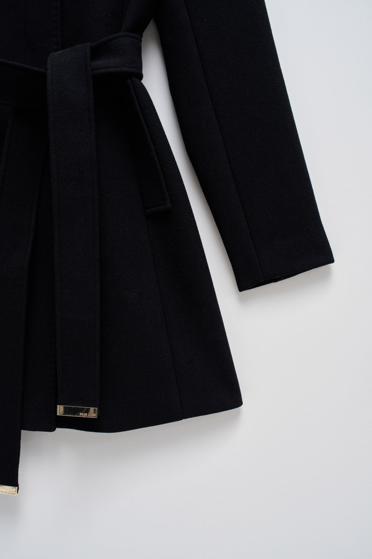 GRACE WOLLEN MANTEL MET RIEM