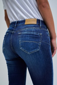 JEANS WONDER PUSH UP BOOTCUT