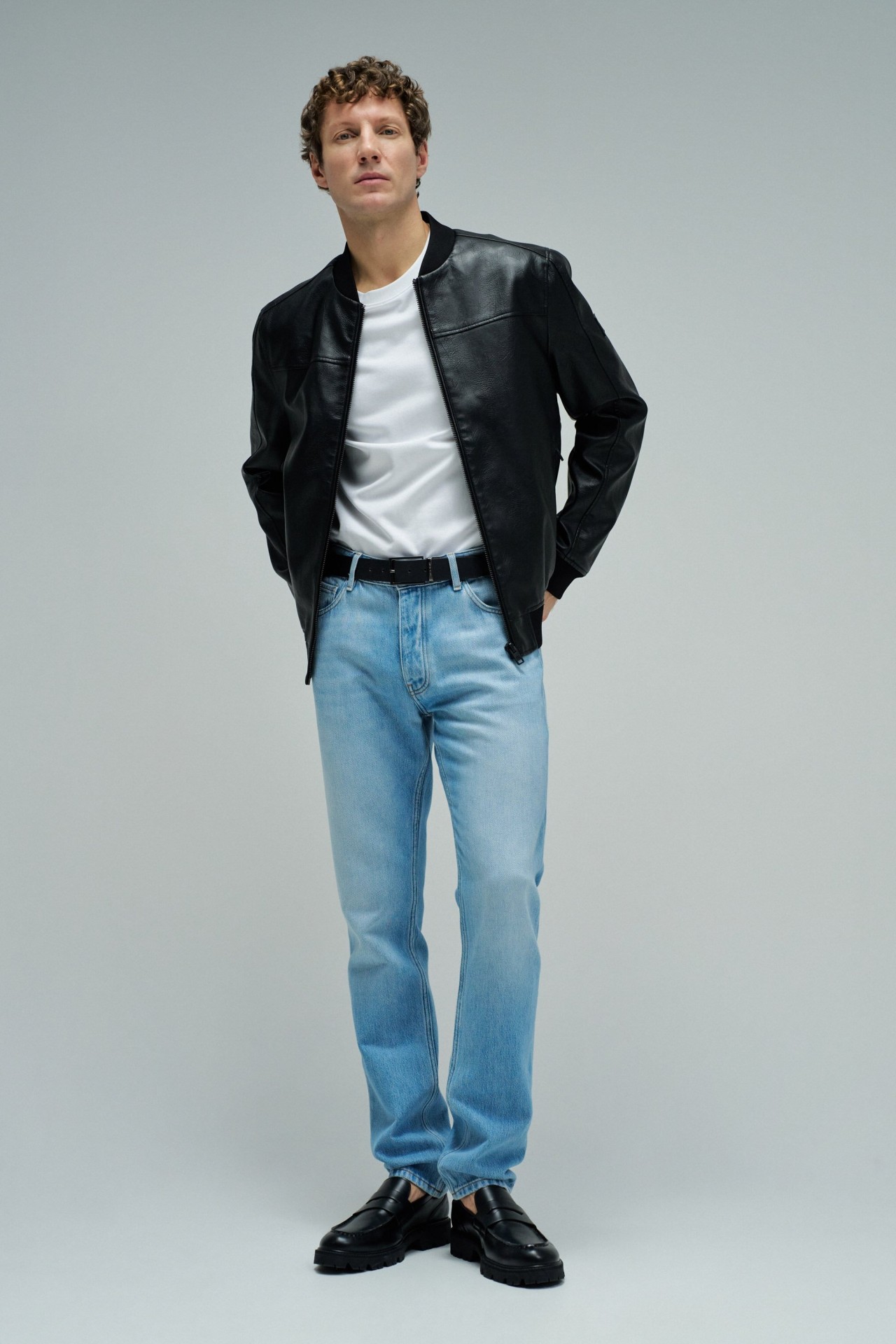 JEANS REGULAR FIT AIR BLEND
