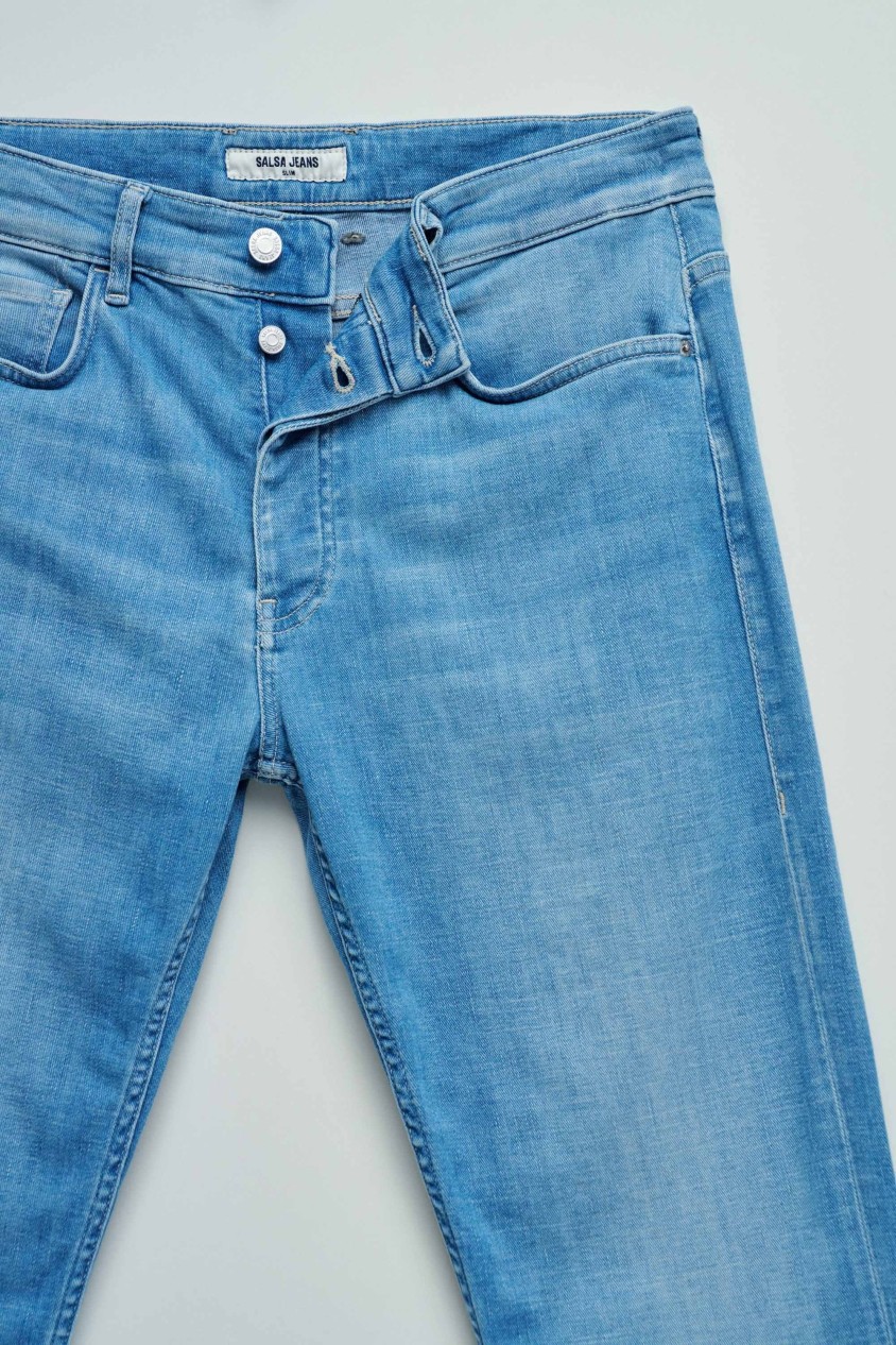 SLIM FIT JEANS